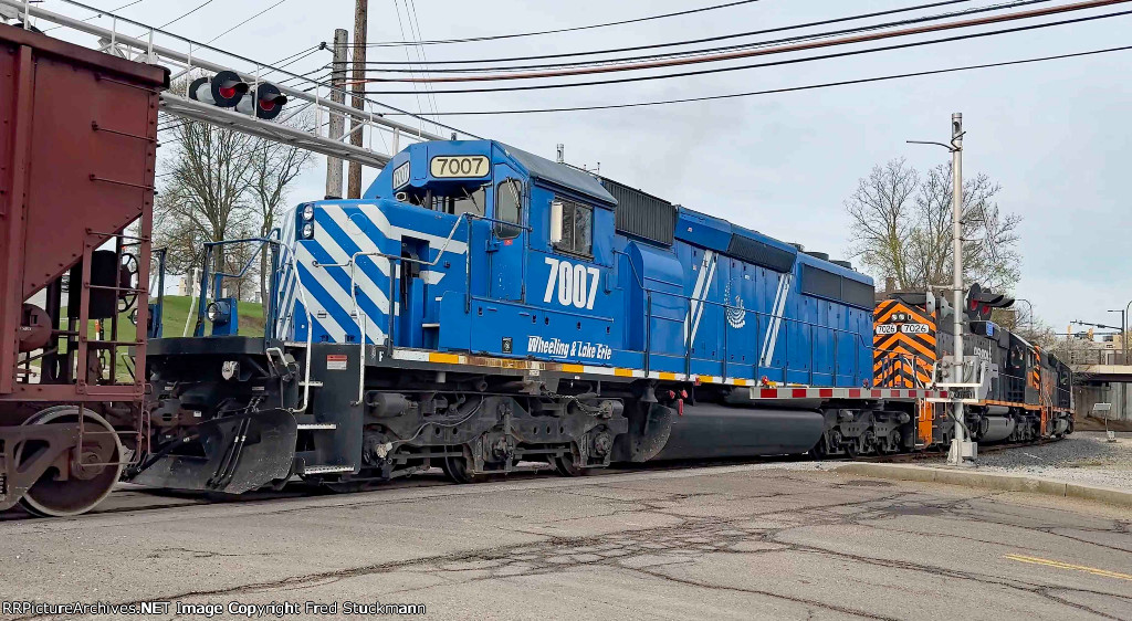 WE 7007